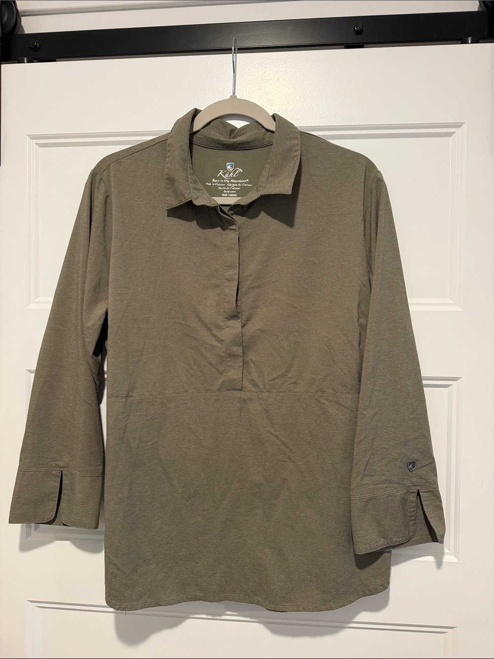 Kuhl Women's Olive Green Button-Front Collared Shirt